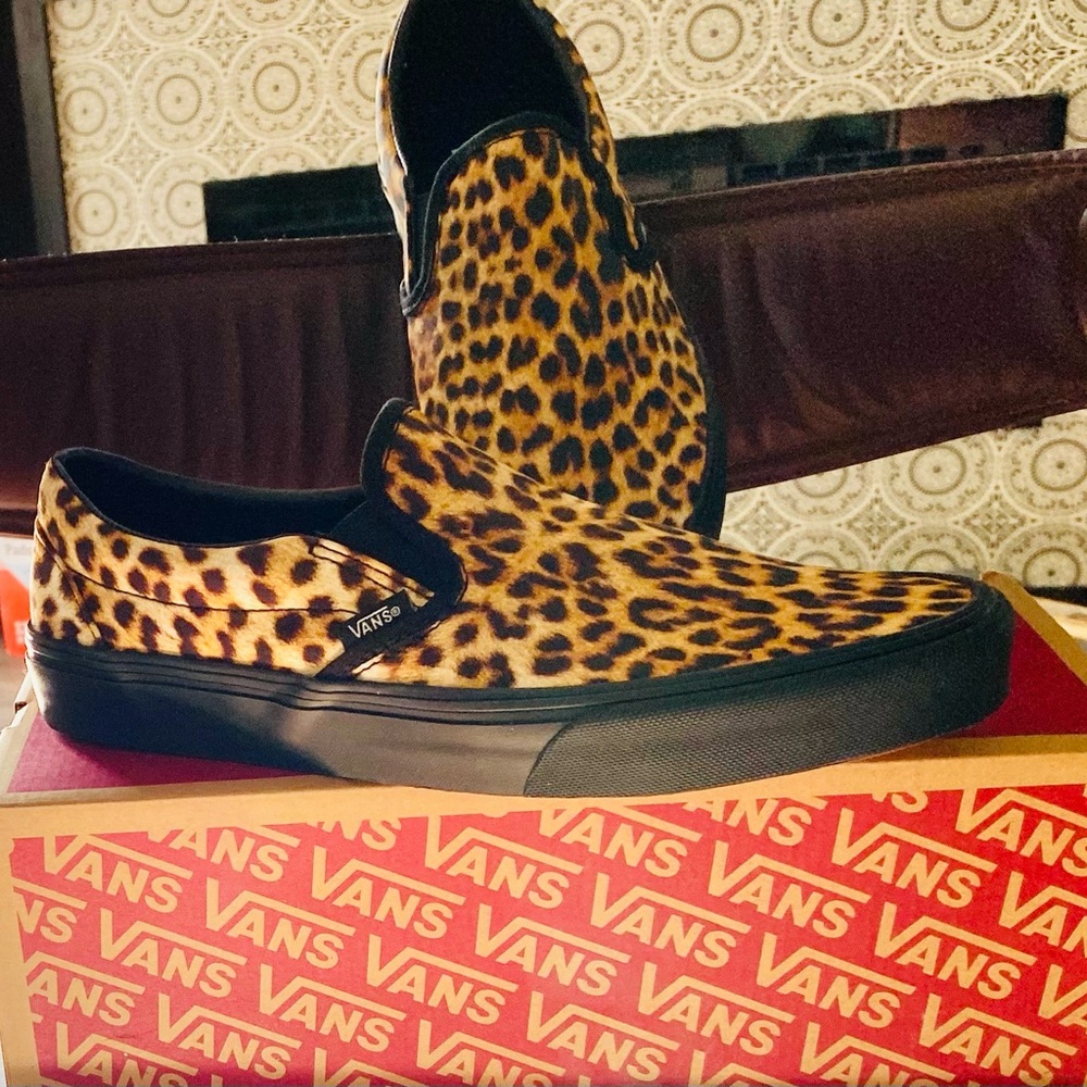 Leopard Custom Ordered Vans